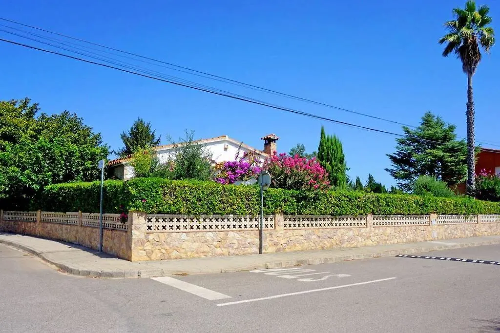 Casa En Viladamat Con Piscina En La Costa Brava
