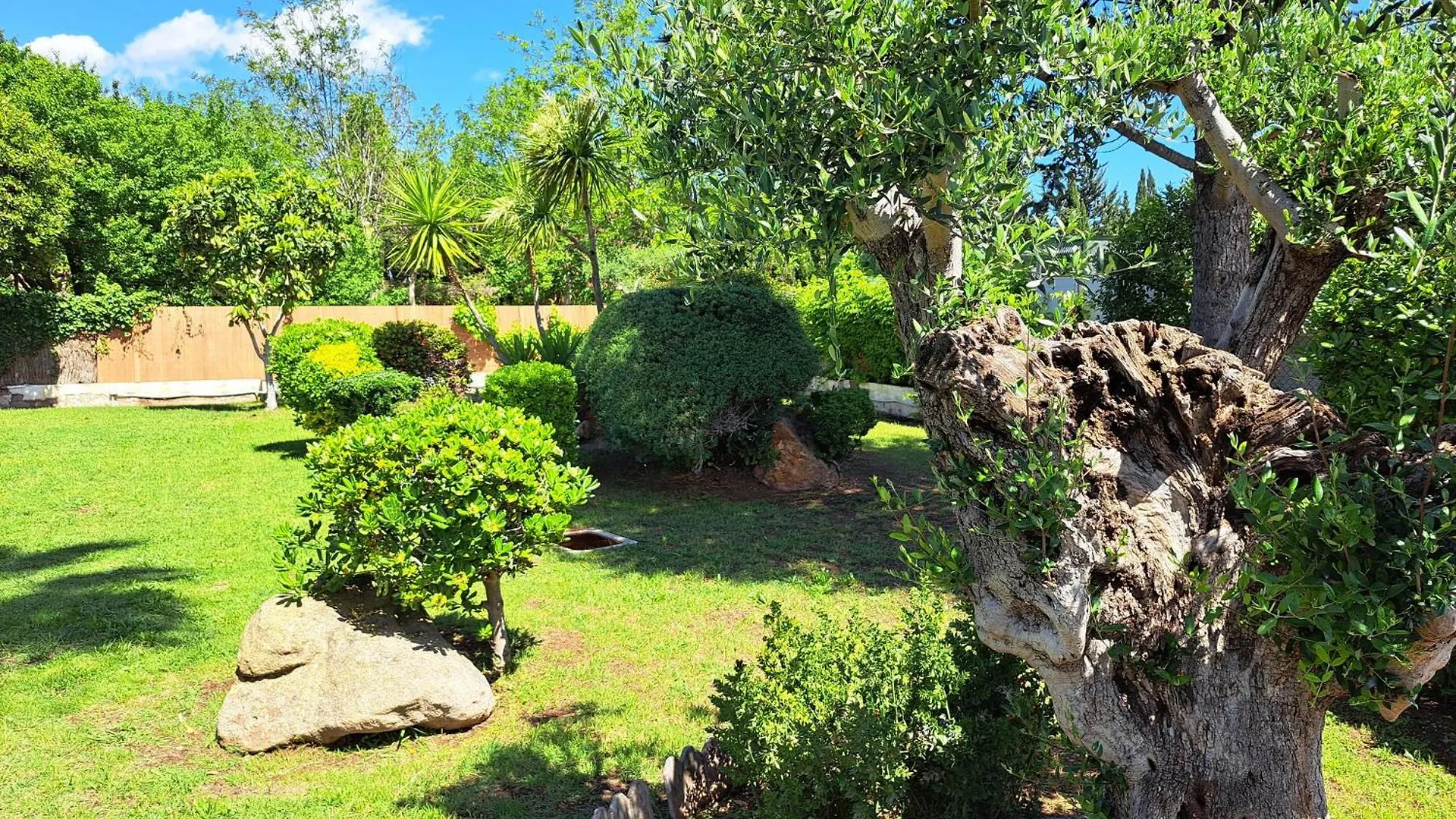 Holiday home Casa En Viladamat Con Piscina En La Costa Brava